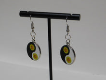 Load image into Gallery viewer, Yin-Yang Sunflower Earrings
