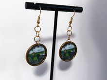 Load image into Gallery viewer, Vintage Painting Earrings
